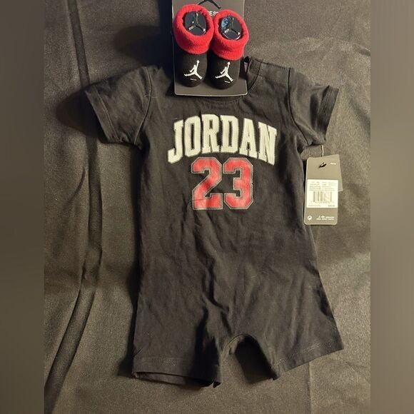 NWT Jordan Bodysuit & Socks Set (0-6 Months) - Picture 1 of 5